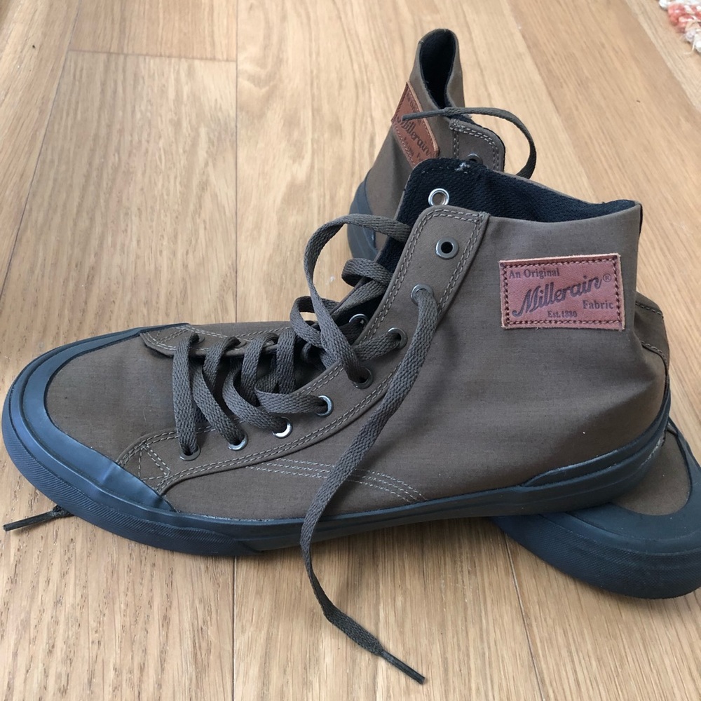 HUF Olive Green and Black shoes